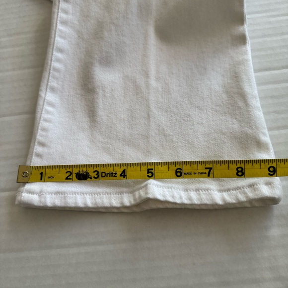 Good American Good Classic Slim Bootcut Jeans New - Picture 16 of 16